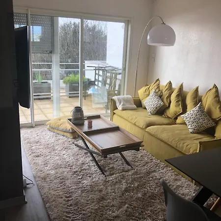 A Apartman